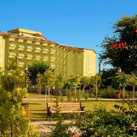 Sunstar Beach Hotel Аланя Екстериор снимка